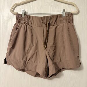 all in motion | Women's Tan Shorts